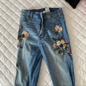 Abercrombie High Rise Super Skinny Ankle Jeans